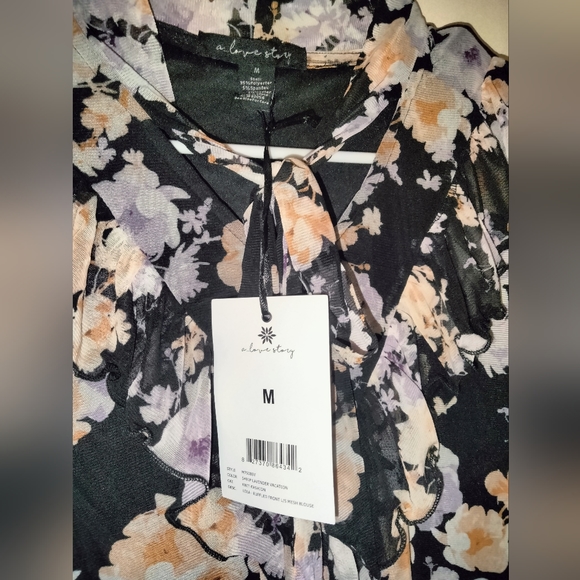 NWT A Love Story Flower Floral Blouse - Picture 4 of 5